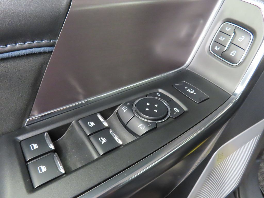 Used 2026 Ford F250 Platinum AWD/4WD image 79