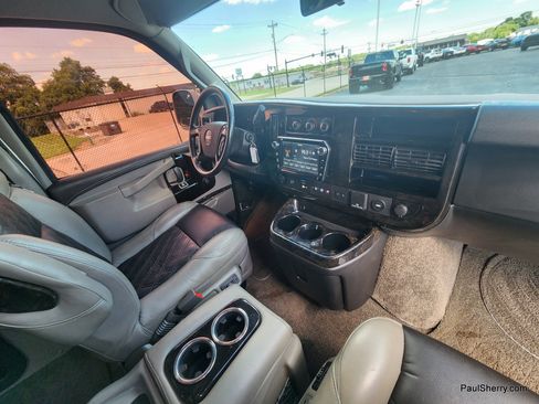 Used 2021 GMC Savana 2500 LS w/ Enhanced Convenience Package RWD image 45
