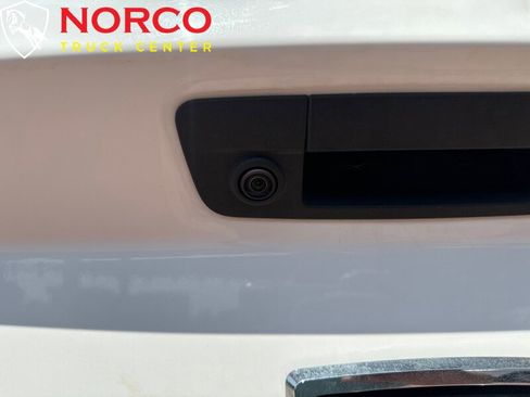 Used 2018 RAM 3500 SLT image 11