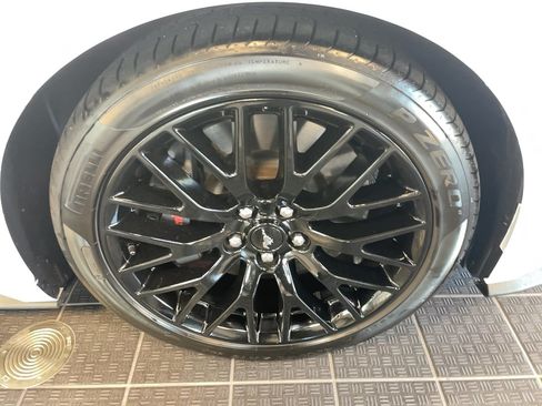 Used 2022 Ford Mustang GT Premium w/ GT Performance Package RWD image 5