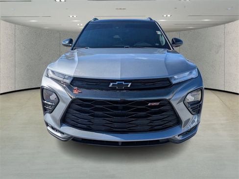 Used 2023 Chevrolet TrailBlazer RS w/ Convenience Package image 8