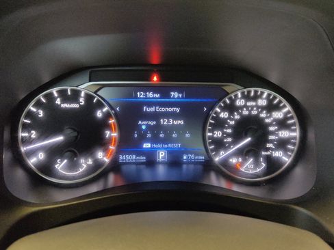 Used 2023 Nissan Altima 2.5 SV FWD image 23