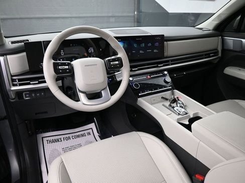 Used 2024 Hyundai Santa Fe SEL image 10