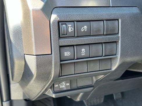 New 2025 Toyota Tacoma SR5 image 22