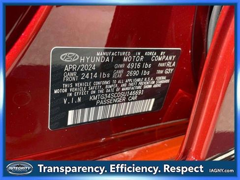 Used 2025 Genesis G70 2.5T w/ Sport Prestige Package image 19