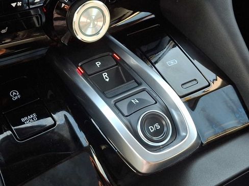 Certified 2025 Acura MDX SH-AWD w/ Technology Package image 15