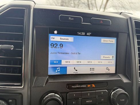 Used 2019 Ford F350 XLT w/ XLT Premium Package image 17