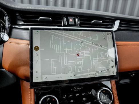 New 2026 Jaguar F-PACE R-Dynamic S image 13