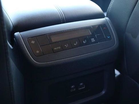Certified 2025 Nissan Pathfinder SL w/ Cargo Package AWD/4WD image 25