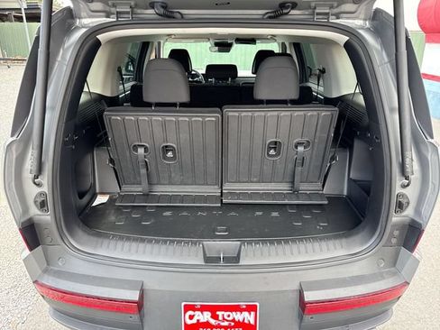 Used 2025 Hyundai Santa Fe SE AWD/4WD image 22