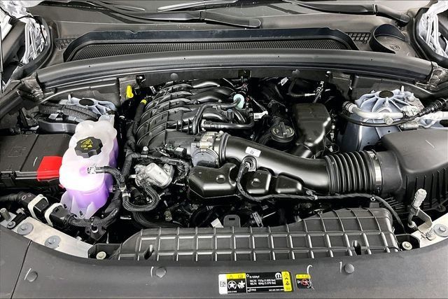 New 2026 Jeep Grand Cherokee Laredo X AWD/4WD image 2