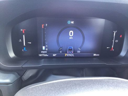 Used 2026 Ford Maverick XLT AWD/4WD image 16
