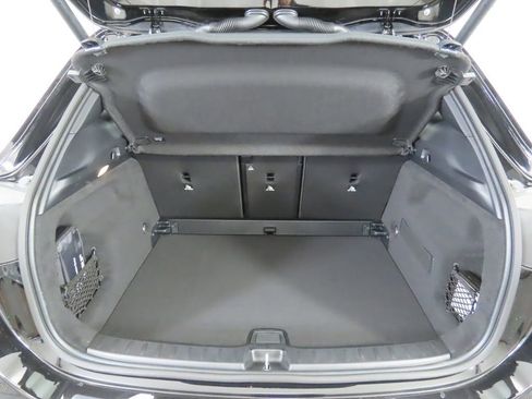 Certified 2025 Mercedes-Benz GLA 250 GLA 250 image 28