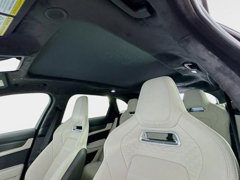 New 2026 Jaguar F-PACE SVR image 14