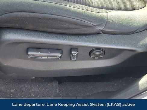 Used 2019 Honda CR-V EX image 17