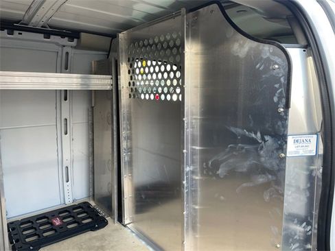 Used 2025 Chevrolet Express 2500 Extended w/ Communications Package image 34