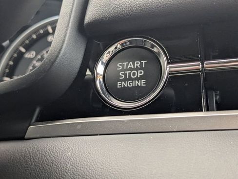 New 2026 Mitsubishi Outlander SE FWD image 25