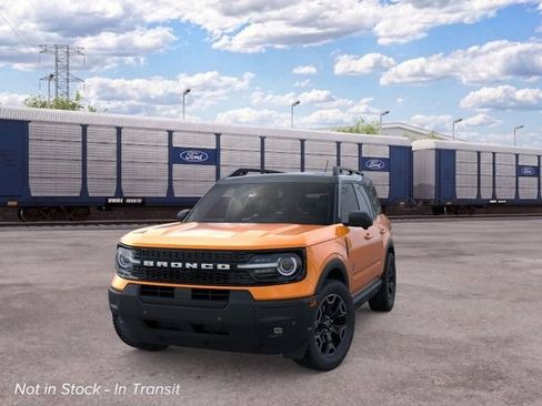 New 2026 Ford Bronco Sport Outer Banks w/ Outer Banks Tech Package+ AWD/4WD image 2