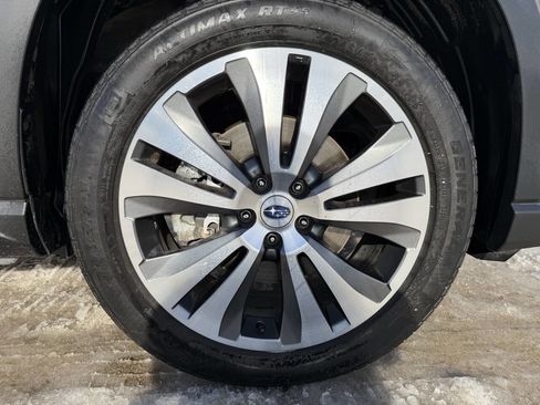 Used 2019 Subaru Ascent Limited image 11