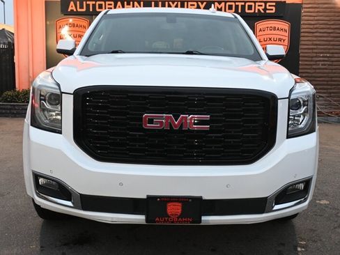 Used 2018 GMC Yukon SLE image 2