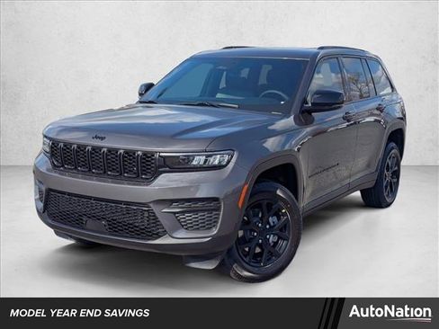 New 2025 Jeep Grand Cherokee Altitude image 1