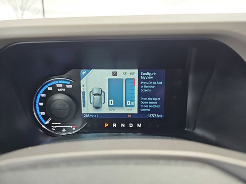 Used 2023 Ford Bronco Wildtrak image 21