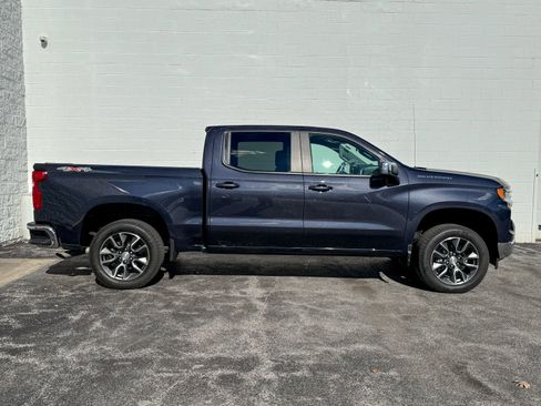 Certified 2022 Chevrolet Silverado 1500 LT image 5