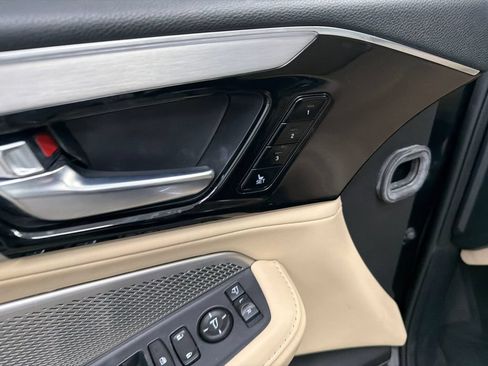 Used 2023 Acura MDX FWD w/ Technology Package image 12