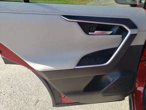 Used 2019 Toyota RAV4 Adventure image 13