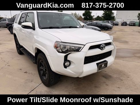 Used 2018 Toyota 4Runner SR5 Premium AWD/4WD image 5