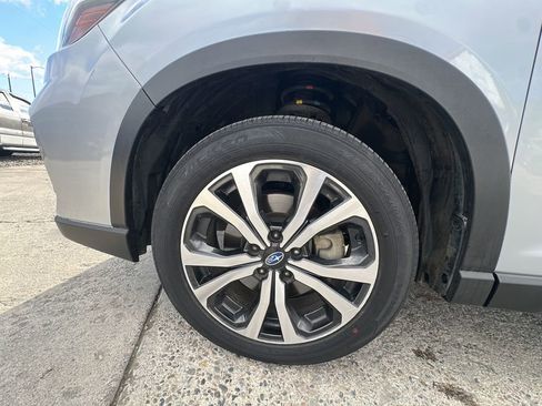 Used 2020 Subaru Forester Limited w/ Popular Package #3 image 27