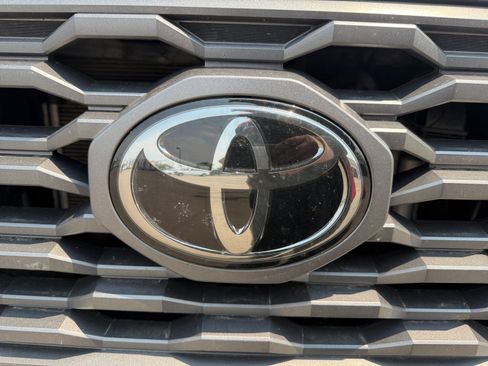 Used 2023 Toyota Tacoma TRD Off-Road AWD/4WD image 22