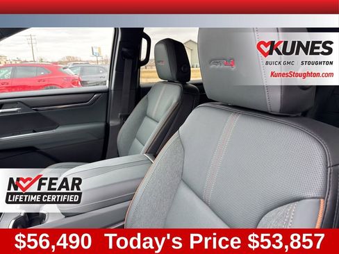 New 2026 GMC Acadia AT4 w/ Luxury Package image 24