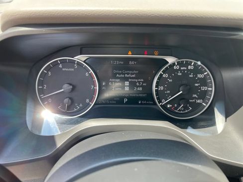 Used 2023 Nissan Rogue SV AWD/4WD image 17