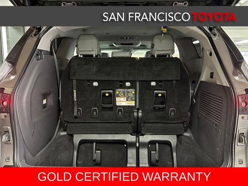 Certified 2021 Toyota Sienna Limited image 45