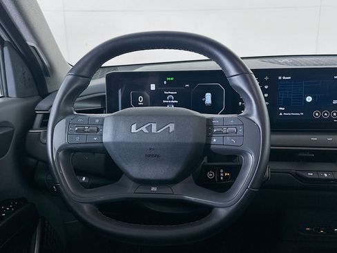 Used 2024 Kia EV9 Light Long Range image 18