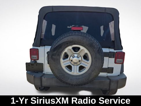 Used 2017 Jeep Wrangler Unlimited Sport w/ Connectivity Group image 8