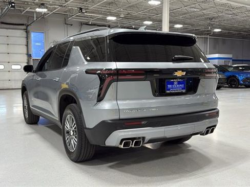 Certified 2024 Chevrolet Traverse LT w/ Trailering Package image 8