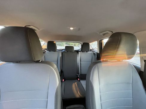 Used 2017 Ford Escape S image 15