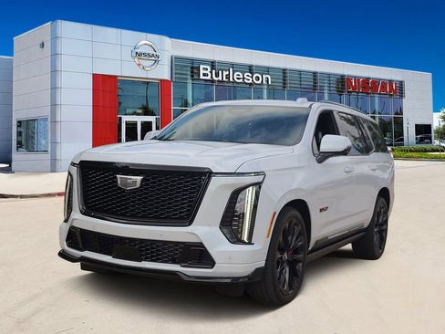 Used 2026 Cadillac Escalade V w/ LPO, ONYX Package AWD/4WD image 1