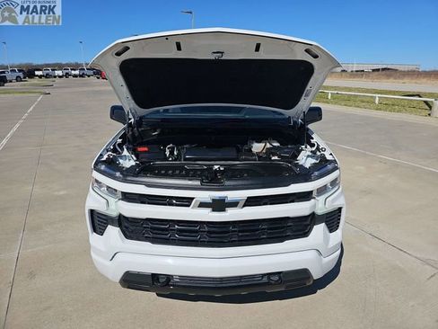 Used 2025 Chevrolet Silverado 1500 RST AWD/4WD image 29