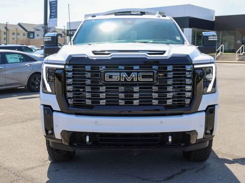 New 2026 GMC Sierra 2500 Denali Ultimate image 2