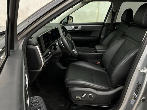 Used 2025 Hyundai Santa Fe SEL image 10