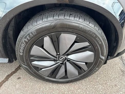 Certified 2023 Nissan Ariya FWD image 43