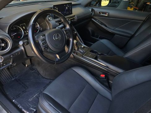 Used 2022 Lexus IS 300 AWD w/ Premium Package image 10