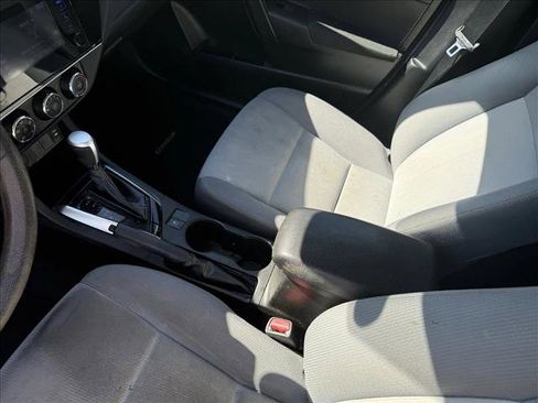 Used 2017 Toyota Corolla L w/ Carpet Mat Package (TMS) image 13