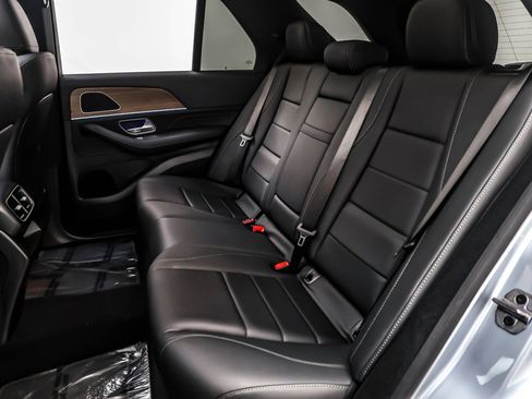 Certified 2025 Mercedes-Benz GLE 350 4MATIC image 8