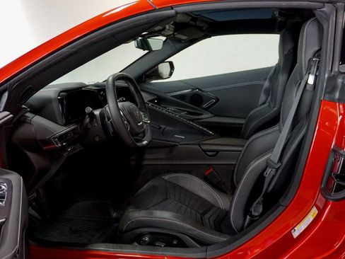 Used 2025 Chevrolet Corvette Z06 w/ Stealth Interior Trim Package RWD image 8