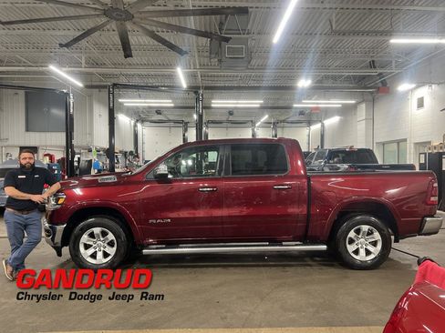 Used 2022 RAM 1500 Laramie image 1