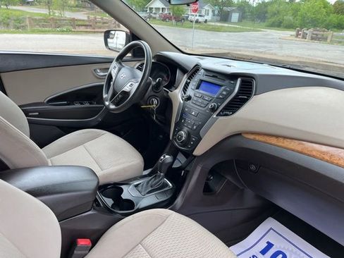 Used 2015 Hyundai Santa Fe Sport image 17